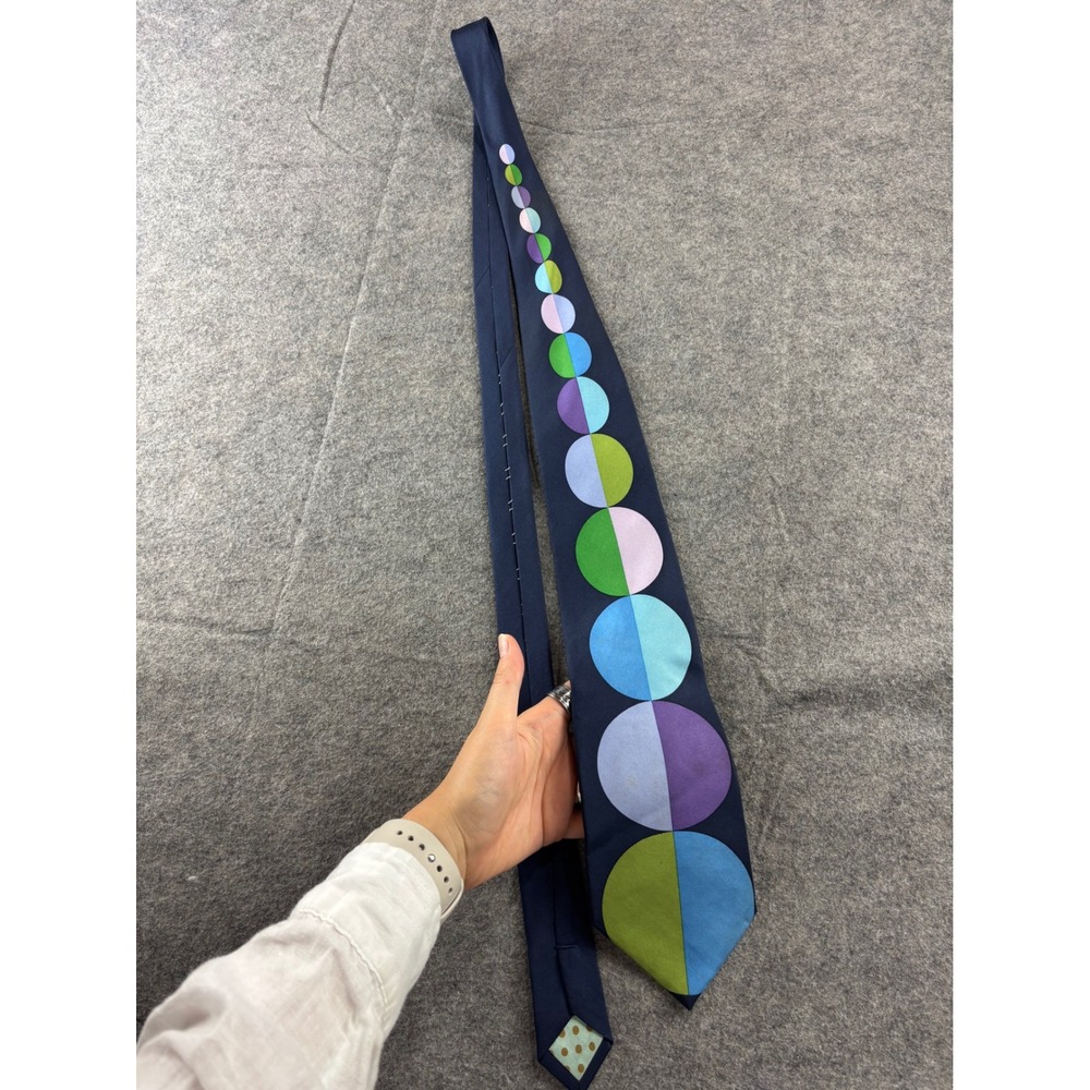 Gene Meyer New York Silk Tie Navy Blue Geometric Circle Pattern Made Japan SEE